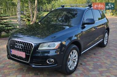 Позашляховик / Кросовер Audi Q5 2016 в Миргороді