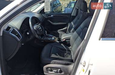 Позашляховик / Кросовер Audi Q5 2013 в 