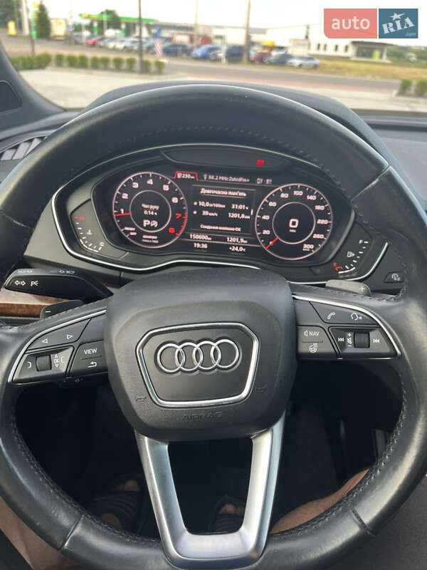 Позашляховик / Кросовер Audi Q5 2017 в Хусті
