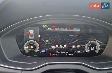 Внедорожник / Кроссовер Audi Q5 2023 в 