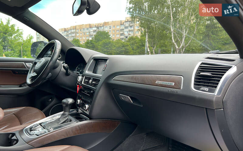 Внедорожник / Кроссовер Audi Q5 2015 в Львове