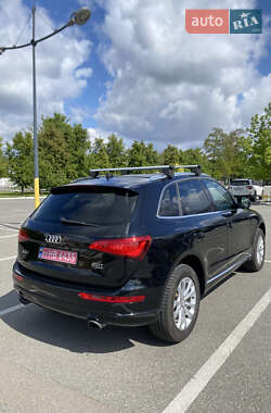 Позашляховик / Кросовер Audi Q5 2014 в 
