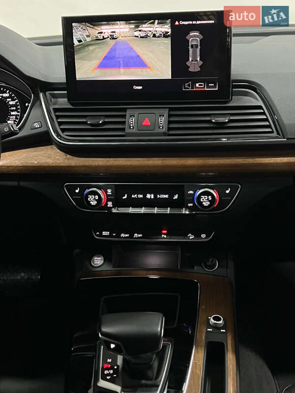 Внедорожник / Кроссовер Audi Q5 2022 в Одессе