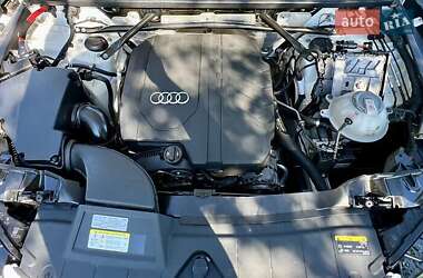 Внедорожник / Кроссовер Audi Q5 2021 в 