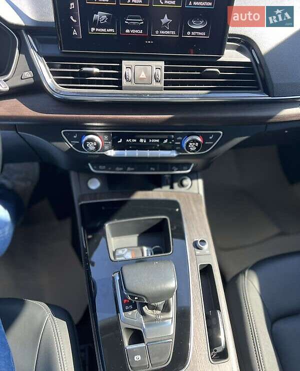 Внедорожник / Кроссовер Audi Q5 2021 в Львове