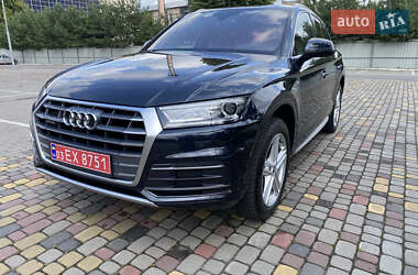 Внедорожник / Кроссовер Audi Q5 2018 в Луцке
