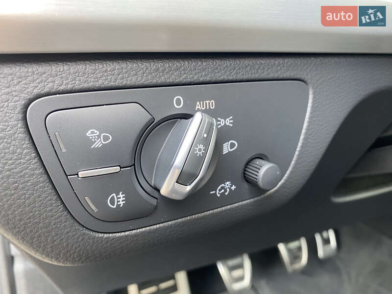 Позашляховик / Кросовер Audi Q5 2018 в Луцьку