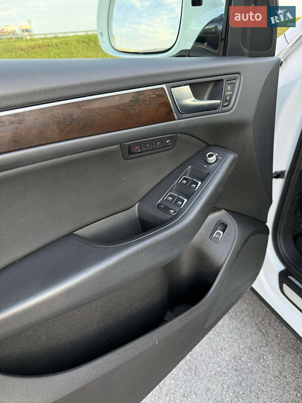 Внедорожник / Кроссовер Audi Q5 2015 в Львове