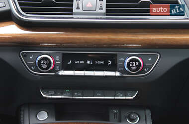 Внедорожник / Кроссовер Audi Q5 2024 в 