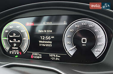 Внедорожник / Кроссовер Audi Q5 2024 в 