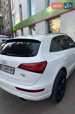 Внедорожник / Кроссовер Audi Q5 2012 в 
