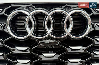 Позашляховик / Кросовер Audi Q5 2023 в 