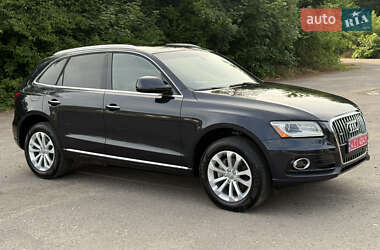 Внедорожник / Кроссовер Audi Q5 2016 в 