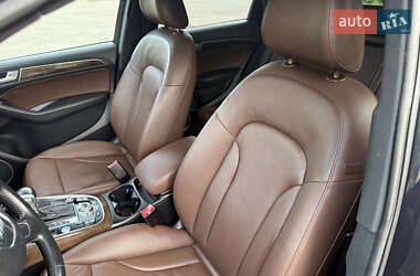Внедорожник / Кроссовер Audi Q5 2016 в 