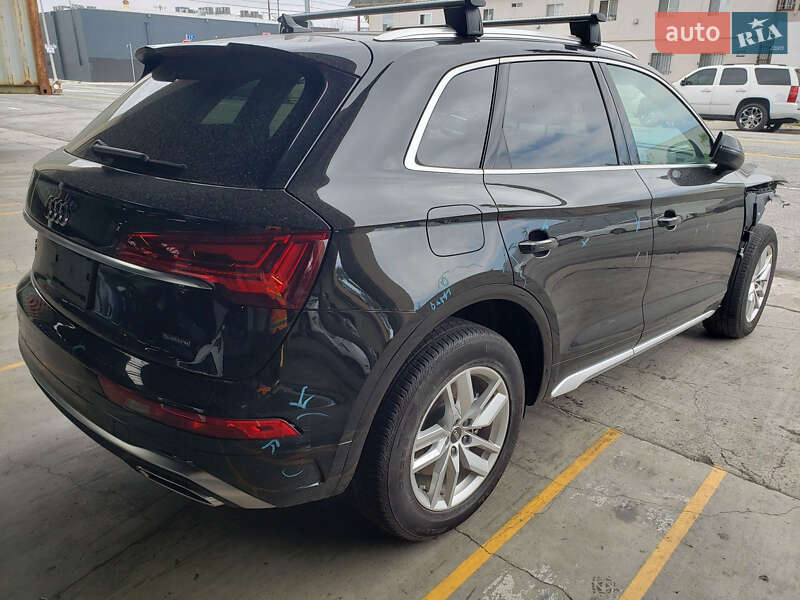 Позашляховик / Кросовер Audi Q5 2024 в Києві