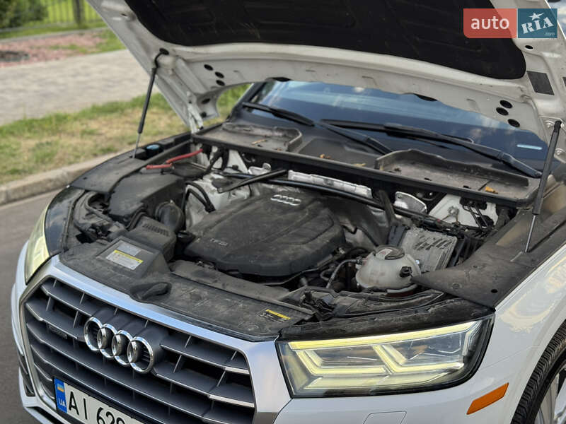 Внедорожник / Кроссовер Audi Q5 2017 в Киеве
