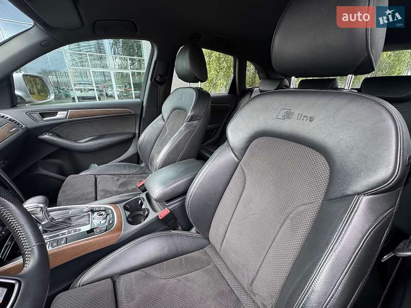 Позашляховик / Кросовер Audi Q5 2013 в Києві