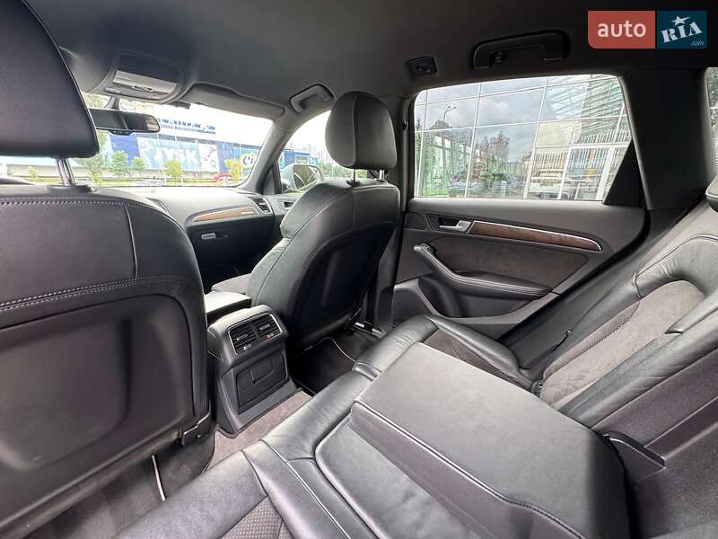 Позашляховик / Кросовер Audi Q5 2013 в Києві