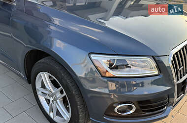 Позашляховик / Кросовер Audi Q5 2016 в 