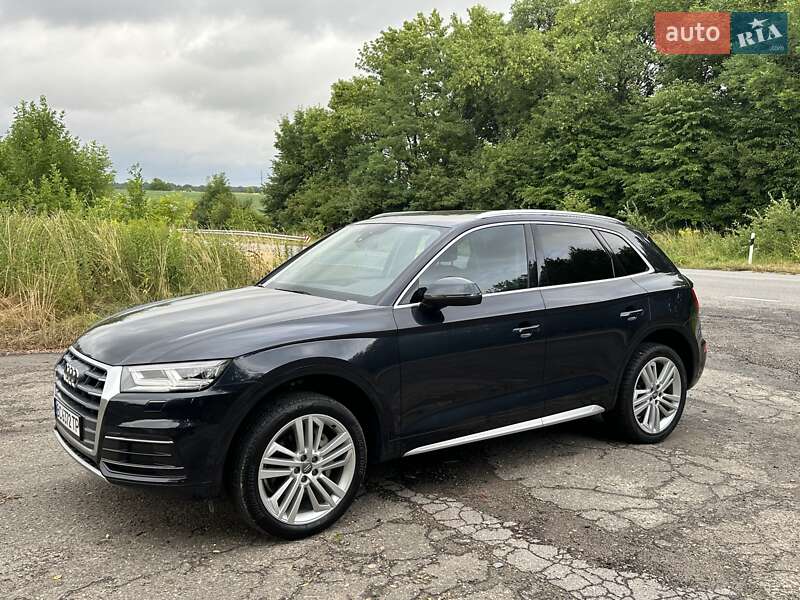 Позашляховик / Кросовер Audi Q5 2018 в Львові