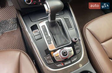 Внедорожник / Кроссовер Audi Q5 2012 в 