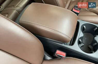Внедорожник / Кроссовер Audi Q5 2012 в 