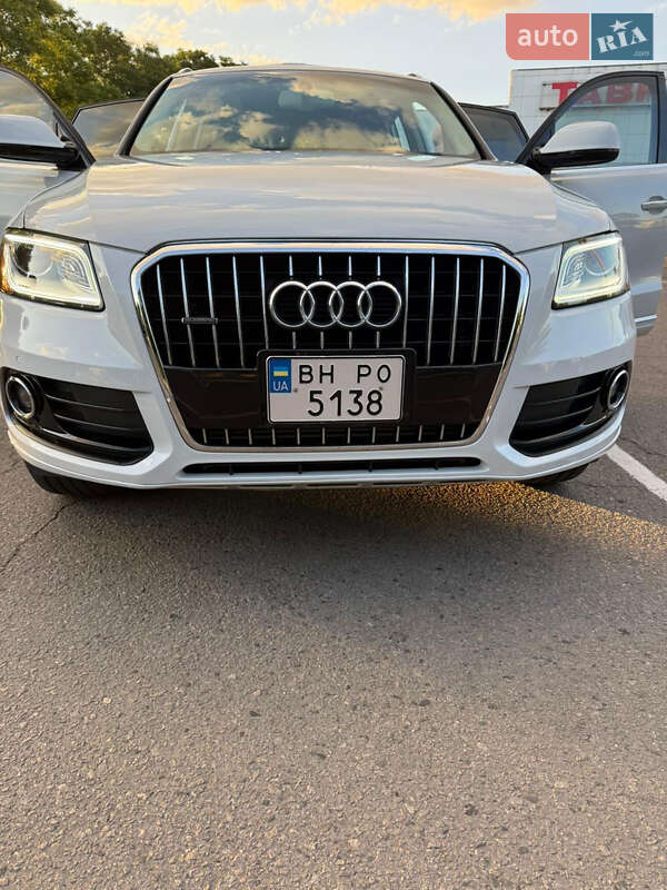 Позашляховик / Кросовер Audi Q5 2016 в Ізмаїлі