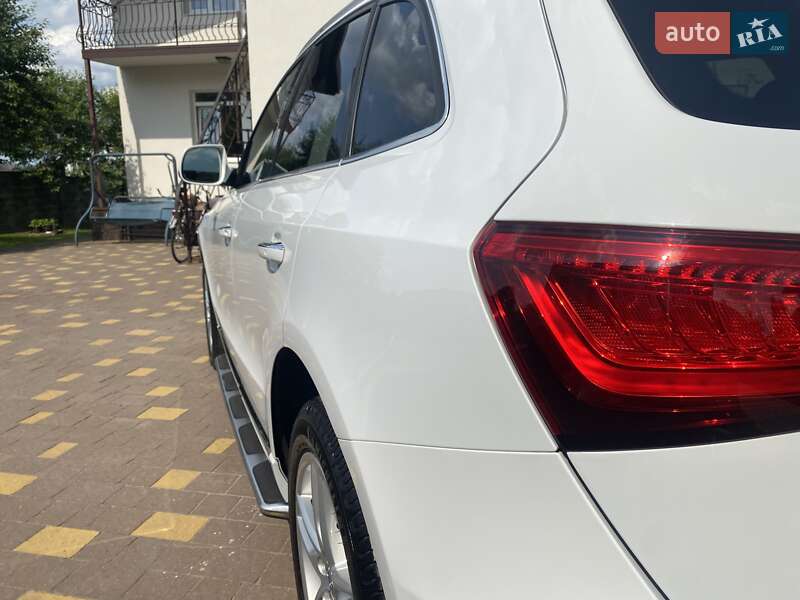 Позашляховик / Кросовер Audi Q5 2014 в Рівному