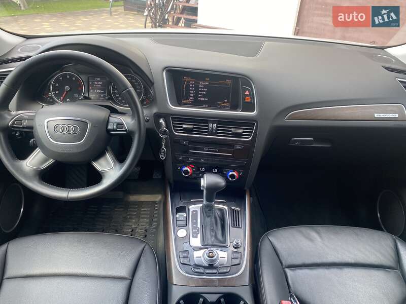 Позашляховик / Кросовер Audi Q5 2014 в Рівному