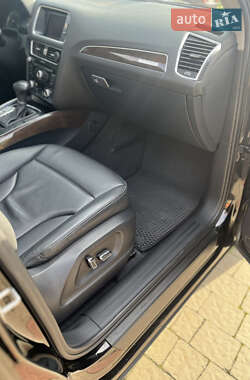 Позашляховик / Кросовер Audi Q5 2012 в 