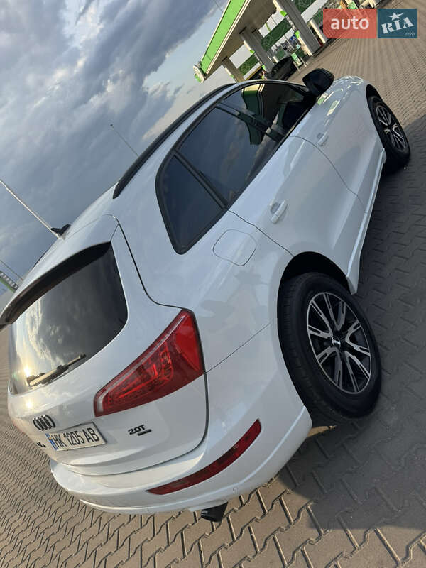 Позашляховик / Кросовер Audi Q5 2012 в Рівному