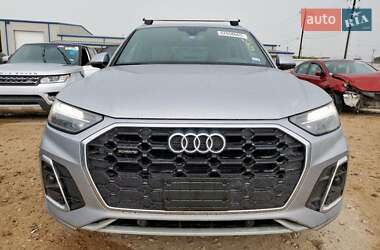 Внедорожник / Кроссовер Audi Q5 2022 в 