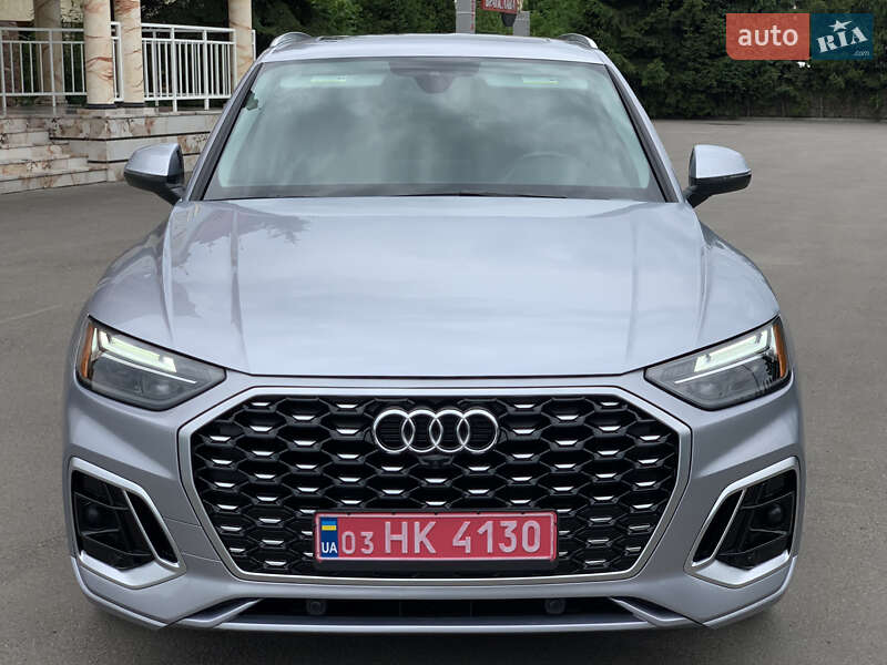 Позашляховик / Кросовер Audi Q5 2021 в Тернополі