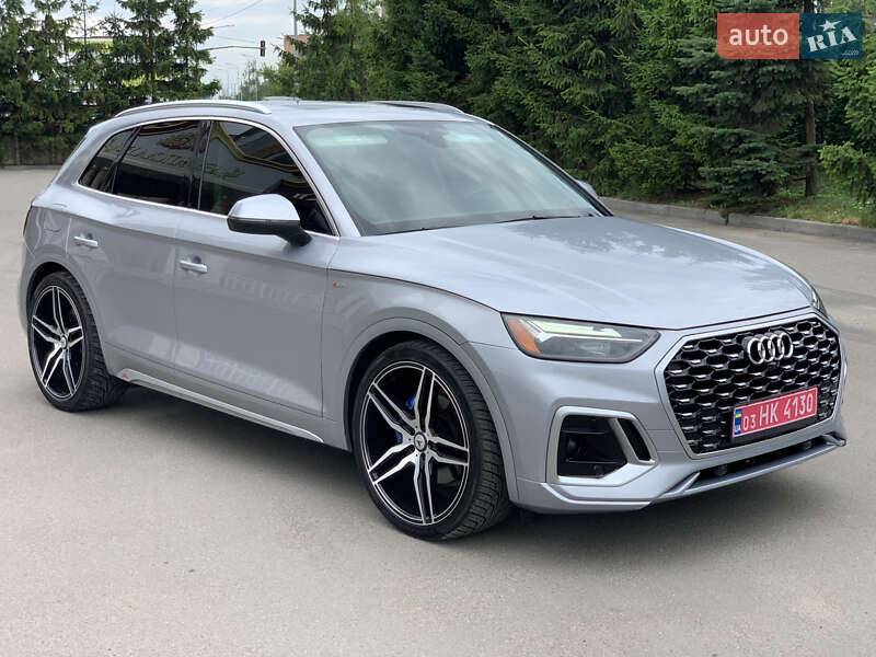 Позашляховик / Кросовер Audi Q5 2021 в Тернополі
