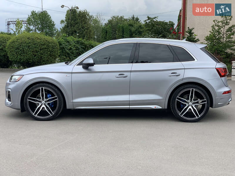 Позашляховик / Кросовер Audi Q5 2021 в Тернополі