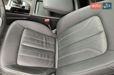 Внедорожник / Кроссовер Audi Q5 2021 в 