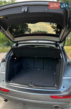 Внедорожник / Кроссовер Audi Q5 2012 в 