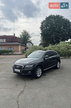 Позашляховик / Кросовер Audi Q5 2013 в 