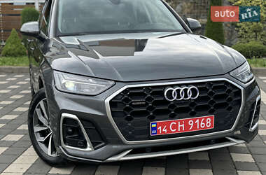 Позашляховик / Кросовер Audi Q5 2023 в 
