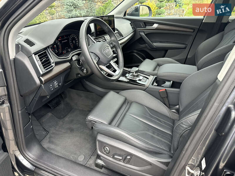 Внедорожник / Кроссовер Audi Q5 2023 в Стрые
