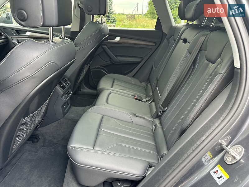 Внедорожник / Кроссовер Audi Q5 2023 в Стрые