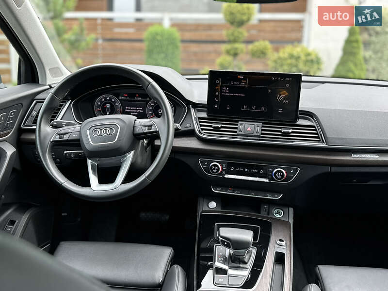 Внедорожник / Кроссовер Audi Q5 2023 в Стрые
