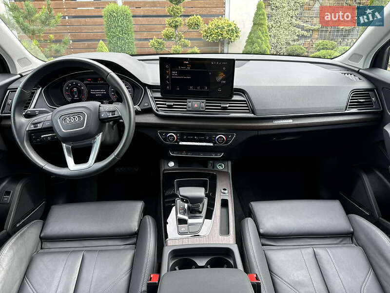 Внедорожник / Кроссовер Audi Q5 2023 в Стрые