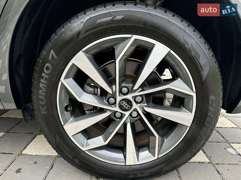Внедорожник / Кроссовер Audi Q5 2023 в Стрые