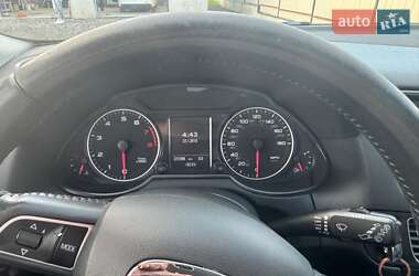 Позашляховик / Кросовер Audi Q5 2011 в 