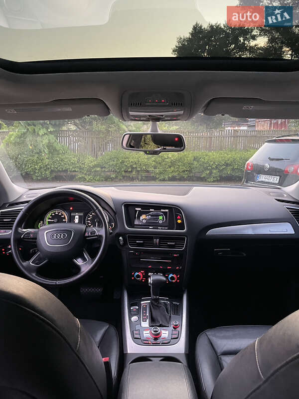 Позашляховик / Кросовер Audi Q5 2012 в Кременчуці