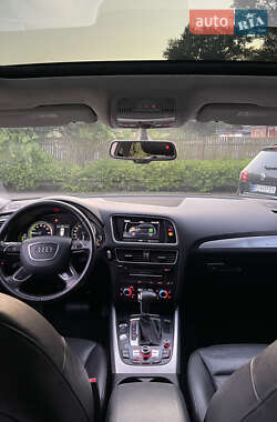 Внедорожник / Кроссовер Audi Q5 2012 в 