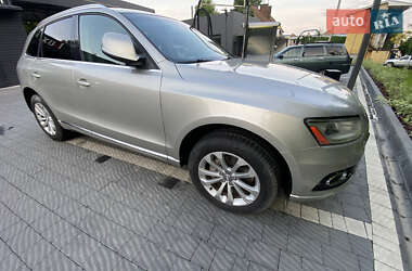 Внедорожник / Кроссовер Audi Q5 2013 в 