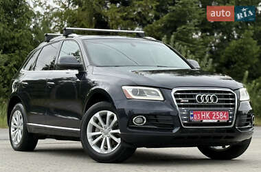 Внедорожник / Кроссовер Audi Q5 2015 в 