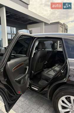 Внедорожник / Кроссовер Audi Q5 2016 в 